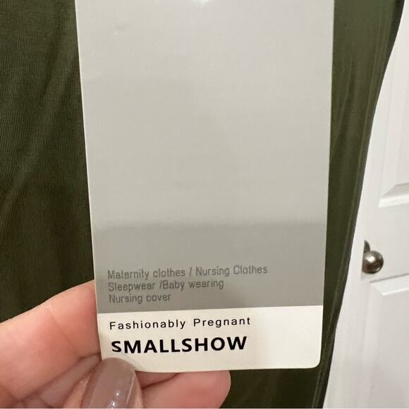 Small show size medium nursing/maternity tank top new with tags - Picture 8 of 9